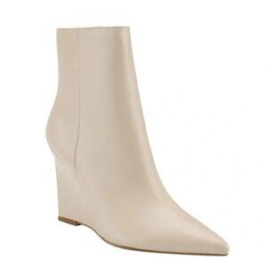 Marc Fisher Dayna Pointed Toe Wedge Ankle Booties Beige Leather SZ 7.5 NEW